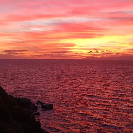 Renata Tramonto Sul Mare Villa Torre delle Stelle